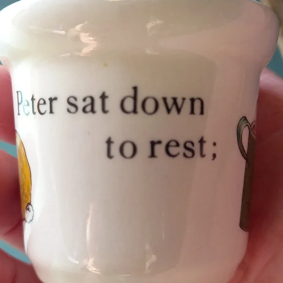 Vintage Peter Rabbit Wedgewood - Picture 2 of 7